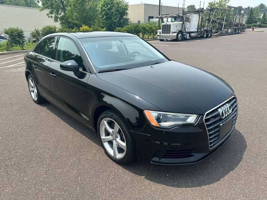 Audi A3 quattro Premium      2015