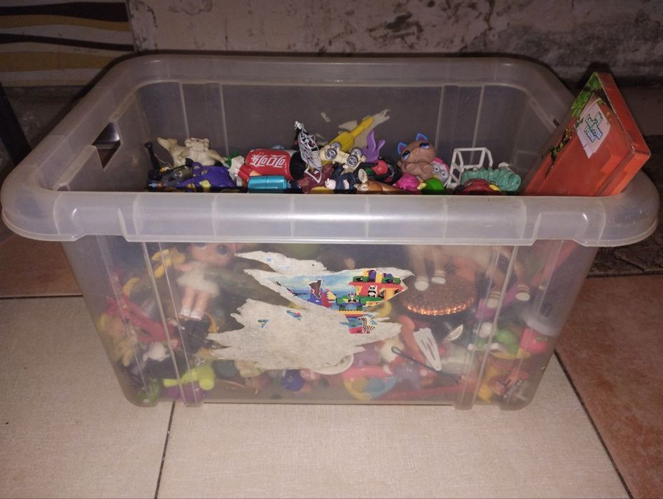 Ящик игрушек огромный