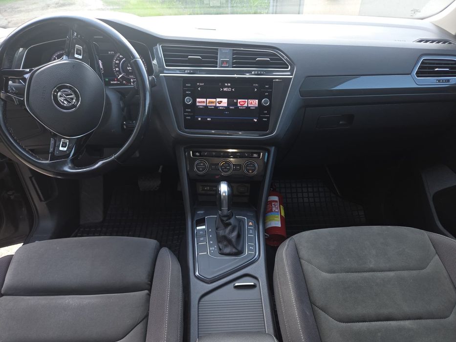 Volkswagen Tiguan 2.0 TDI R-LINE ROK 2017
