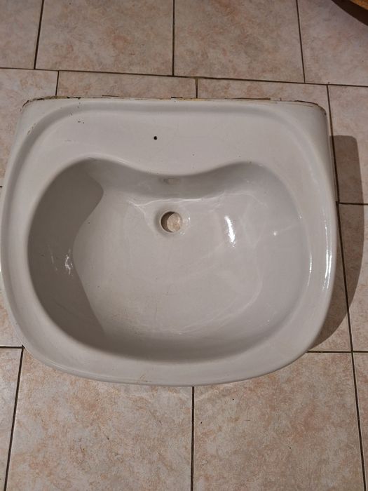 Умивальник (52 см×45 см)