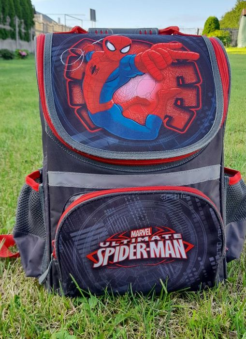 Plecak usztywniany nieprzemakalny Spider-Man tornister Marvel A4