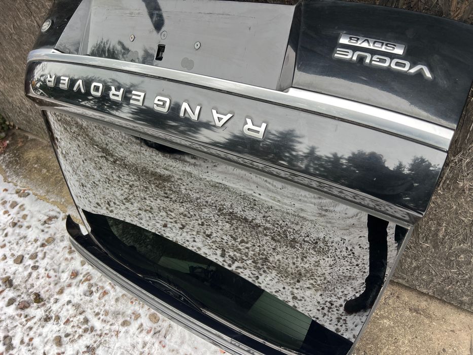 RANGE ROVER VOGUE L405  Klapa tył tylna bagażnika kamera LRC 820
