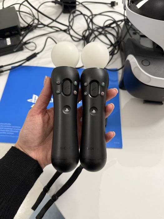 Gogle VR1 na PS4/PS5 + 2 pady Move VR