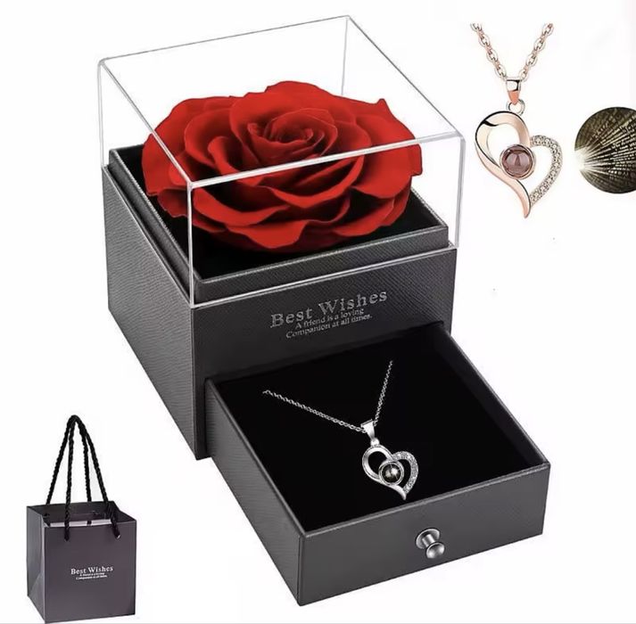 Colar,rosa com caixa de presente