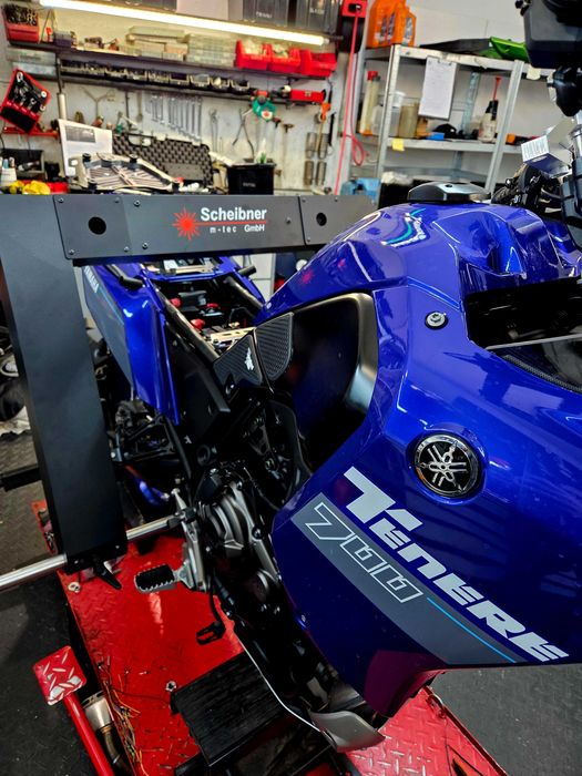 Pomiar ramy motocykla / Laserowa weryfikacja geometrii motocykla