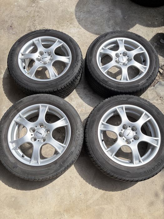 Продам титани з резиною 205/55/R16