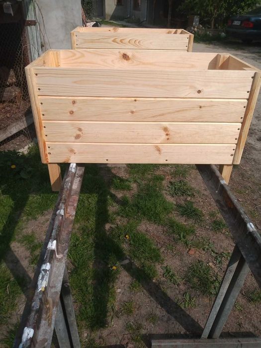 Skrzynie drewniane ogrodowe