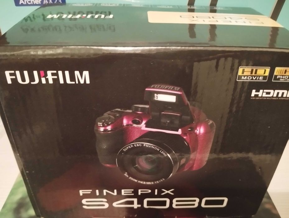 Новый фотоаппарат Fujifilm FinePix S4080 Plum+сумка Lowepro Rezo TLZ10