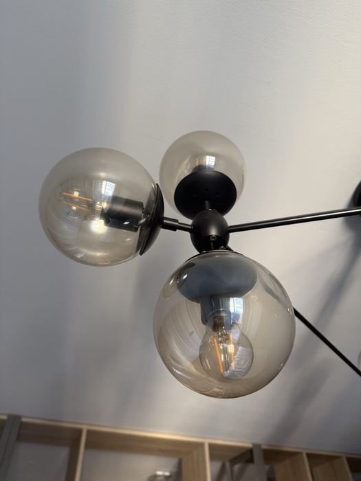 Candeeiro pendente molecular