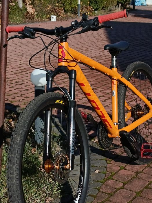 Rower dirt Scott Voltage YZ 10