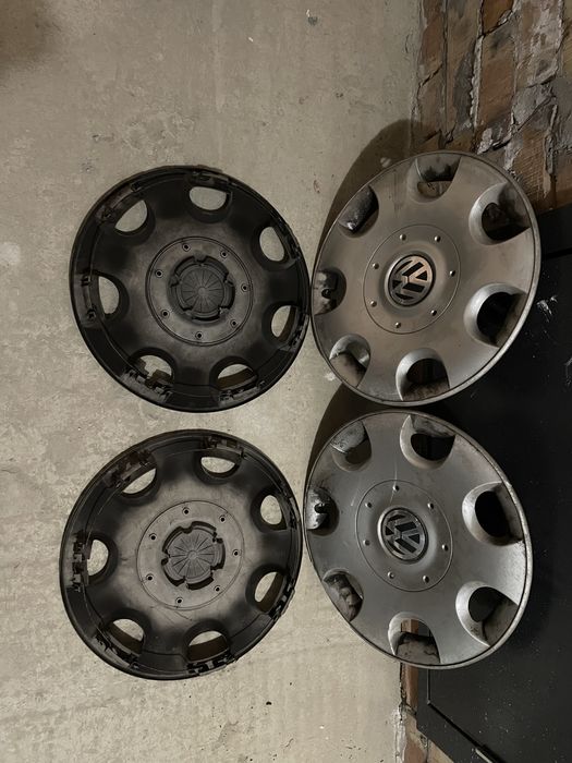 Продам комплект шин R16 Фольцваген Туран