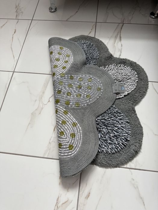 Продам шикарный ковер