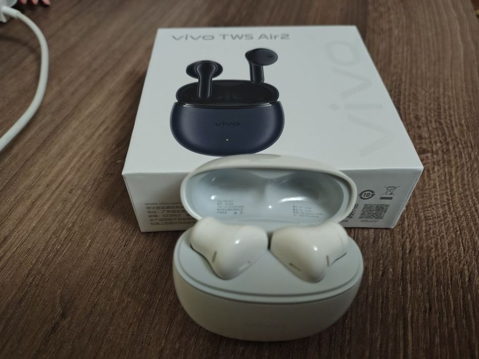 Навушники VIVO TWS Air2 - 999 грн.