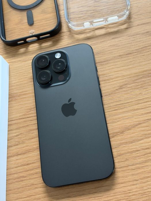Iphone 16 Pro 256GB kolor titan black