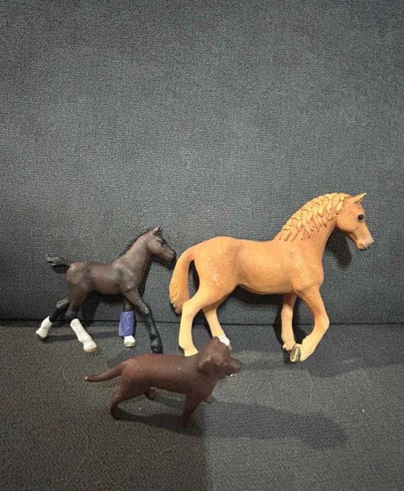 Duży zestaw z przeszkodami SCHLEICH