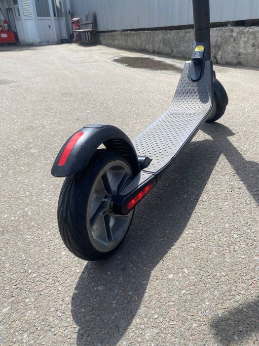электрический самокат Ninebot ES4