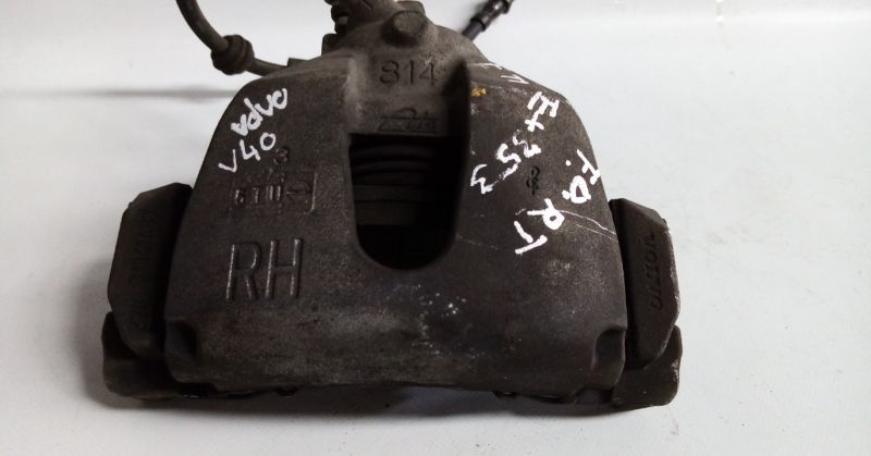 Pinça travão / maxila de travão frente direita VOLVO V40 Hatchback