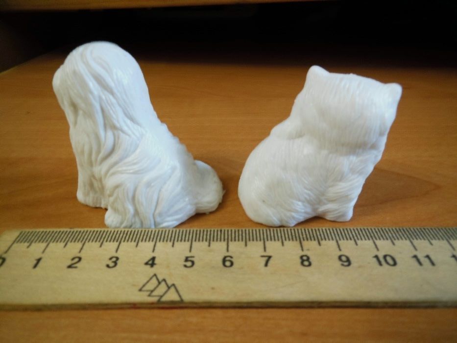 Игрушечные статуэтки кот и пес( собака)