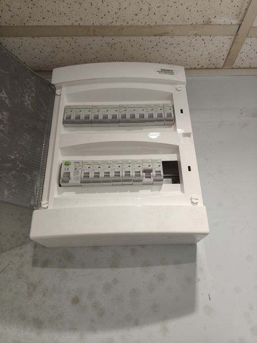 Elektryk,Instalacje,Usługi Elektryczne