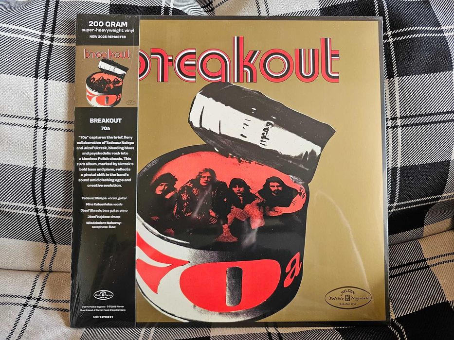 Breakout 70a   200g [czarny winyl]