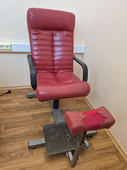 Продам педикюра кресло.