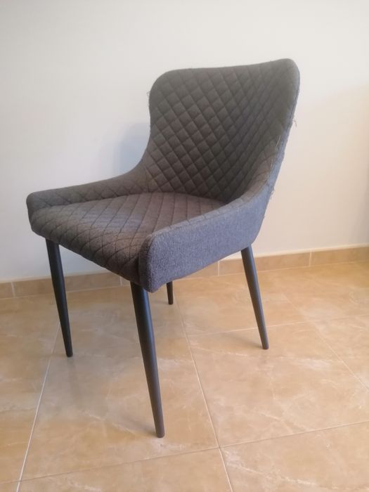 2 cadeiras de sala cinzento escuro