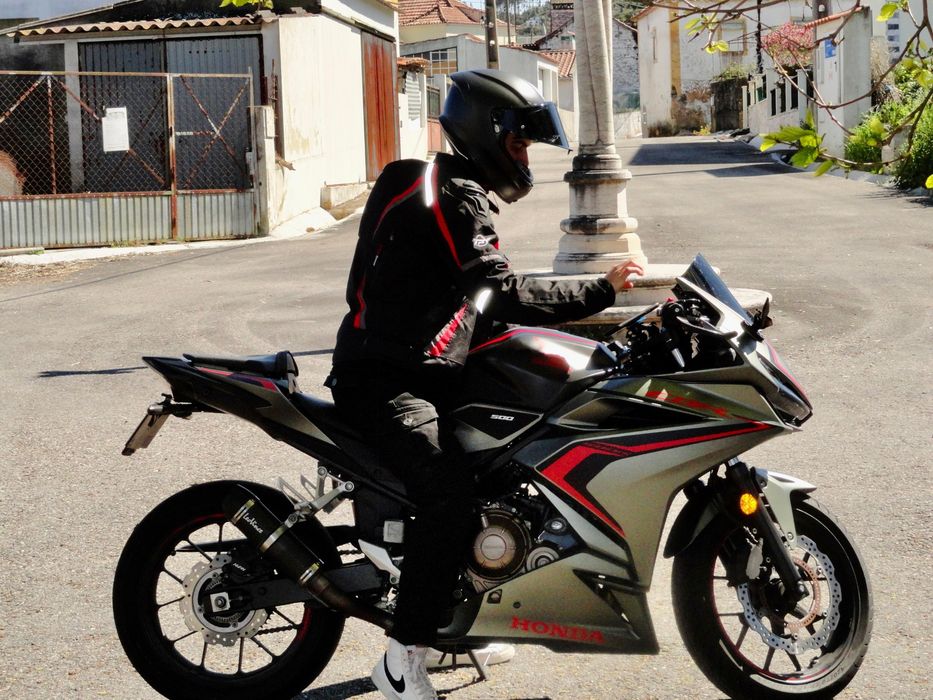 Honda CBR500R 2019