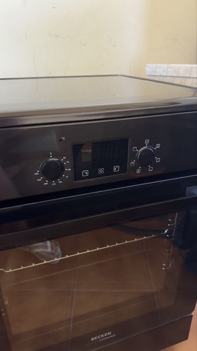 Fogão BECKEN BFE9896 DIX (70 L - Elétrico de Indução - Dark Inox)
