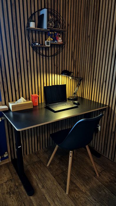 Biurko regulowane elektrycznie 120x60 czarne Ultradesk  Pulsar, biurko elektryczne