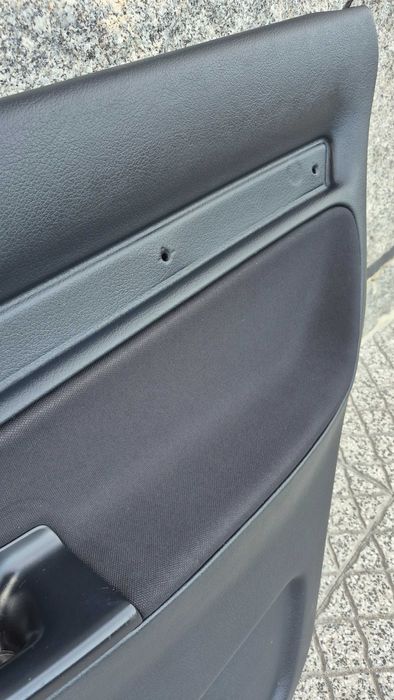 AUDI A4 B5(8D)-Quartelas/Forras Portas traseiras PRETAS ESTOFADAS NOVO