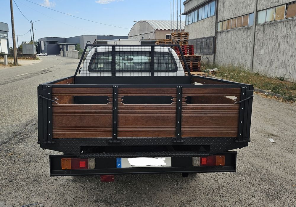 Toyota Hilux 4x2