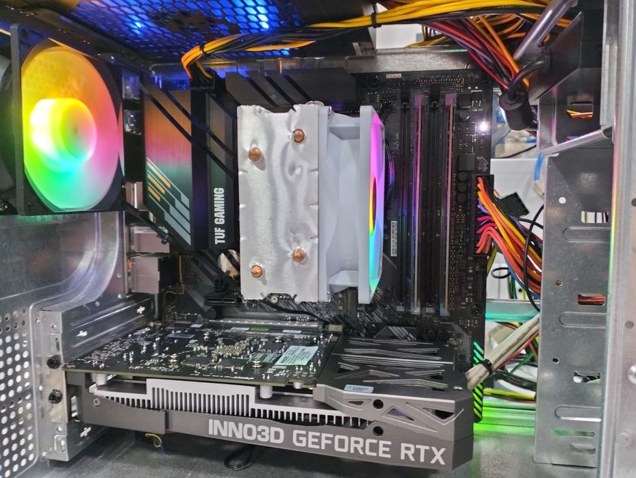 Torre Ryzen 5 3600 + RTX 3050 6GB + 32GB RAM + NVMe 500GB