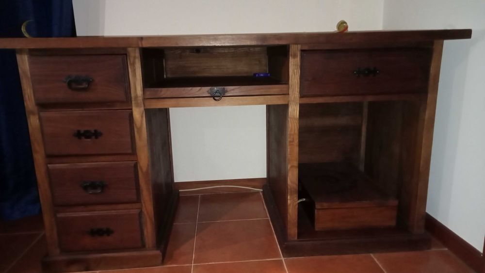 Secretária madeira maciça