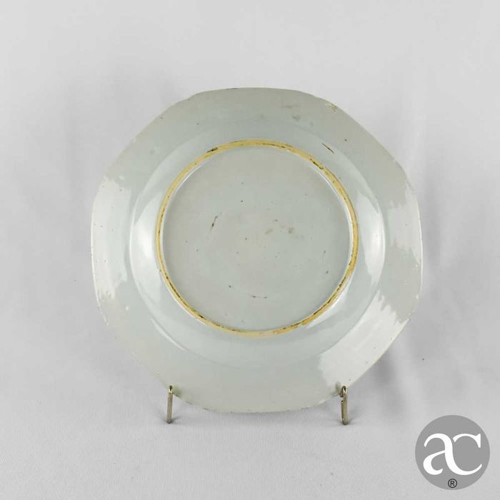 Prato octogonal, Família Rosa, Período Qianlong, séc. XVIII