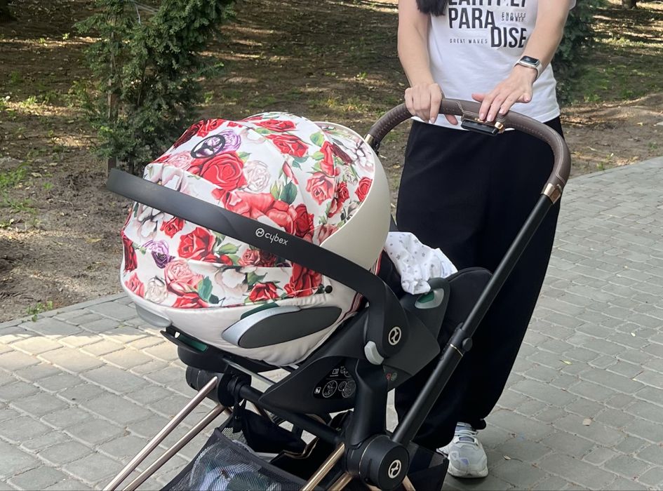 Автокрісло Cybex
