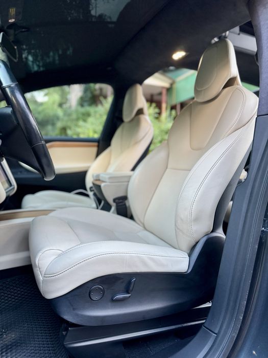 Tesla Model X Long Range Dual Motor 100кВт
