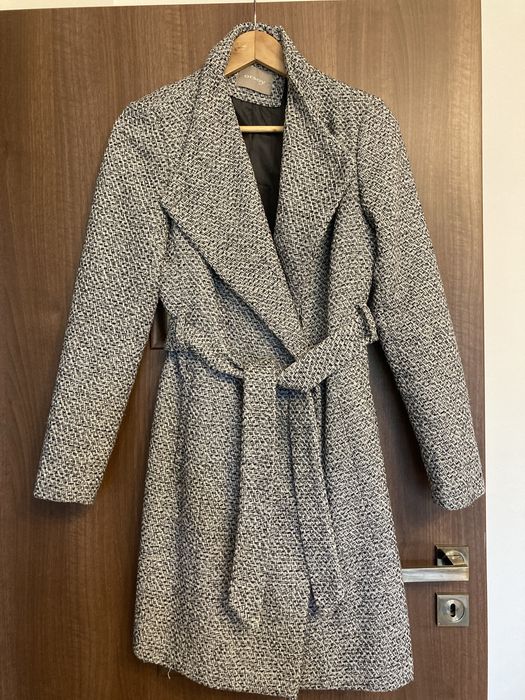 Płaszcz damski Orsay r. 38