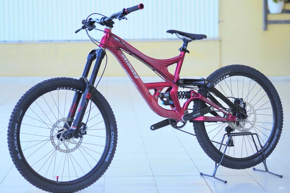 specialized demo 8
