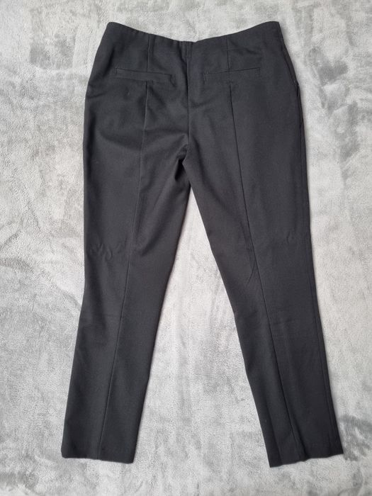 Eleganckie spodnie z kantem Monnari, rozm 38