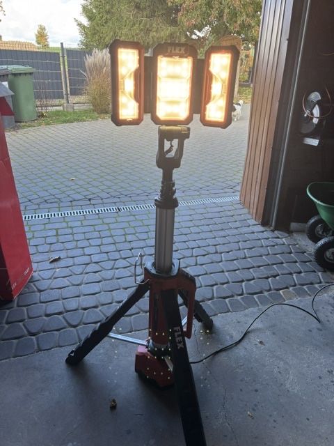 Reflektor budowlany Flex