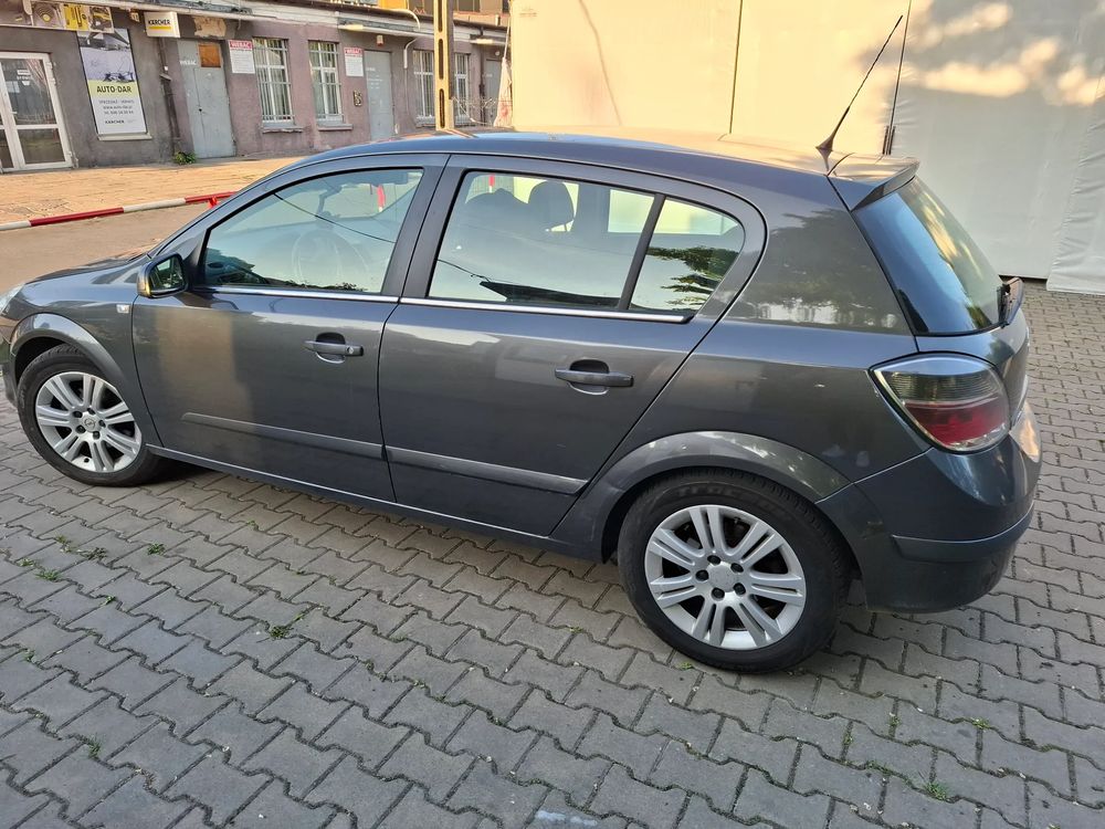 Opel Astra 1.6 Easytronic Cosmo