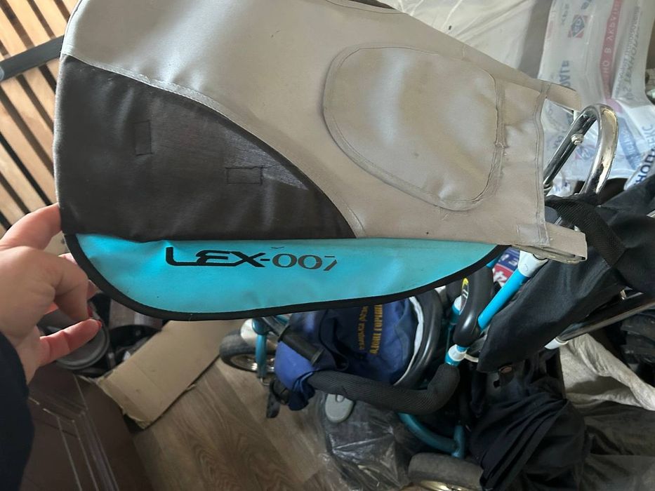 Дитячий 3х колісний велосипед Lexus бу в нормальному стані