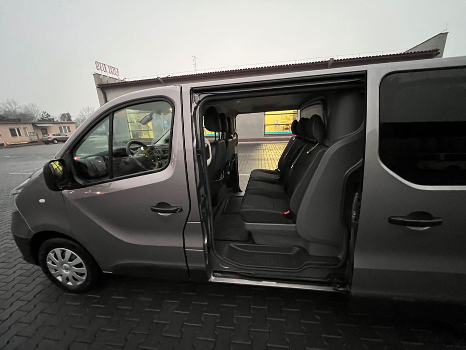 Renault Trafic L2H1 Long | Brygadówka 6 osób | Salon Polska I