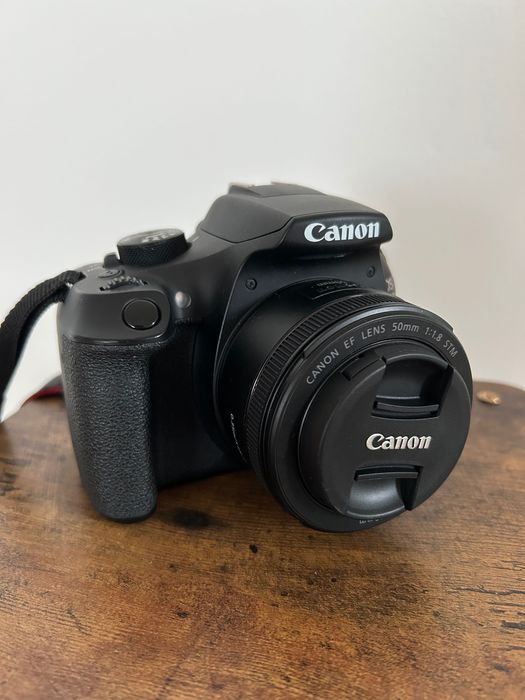 Aparat CANON EOS 1300D + obiektyw RF 50mm f/1.8