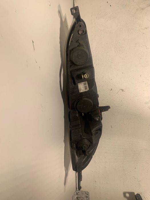 Lampa reflektor przedni lewy prawy Peugeot 407 cana za 1 szt