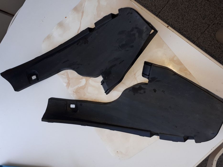 Conjunto de 2 palas guarda lamas novos para toyota yaris
