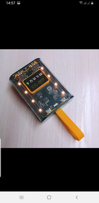 Павербанк PowerBank на 10000 mАч ночник компактный удобный.