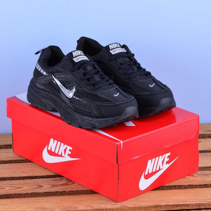 (2268) Кросівки Nike Initiator чорні з білим лого (37-41) найк
