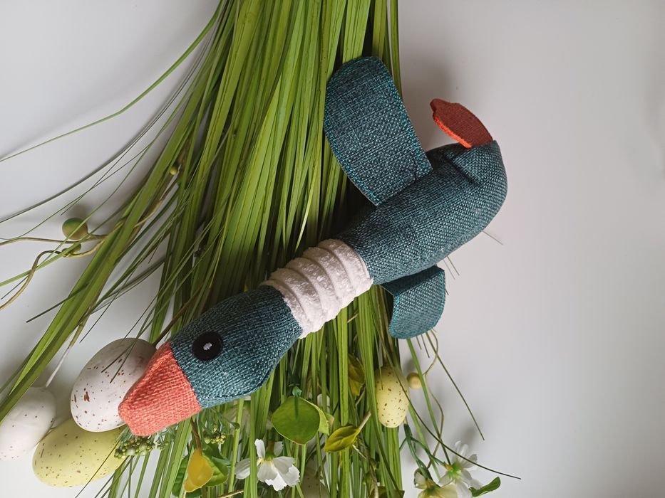 Zabawka kaczka, piszczałka dla psa