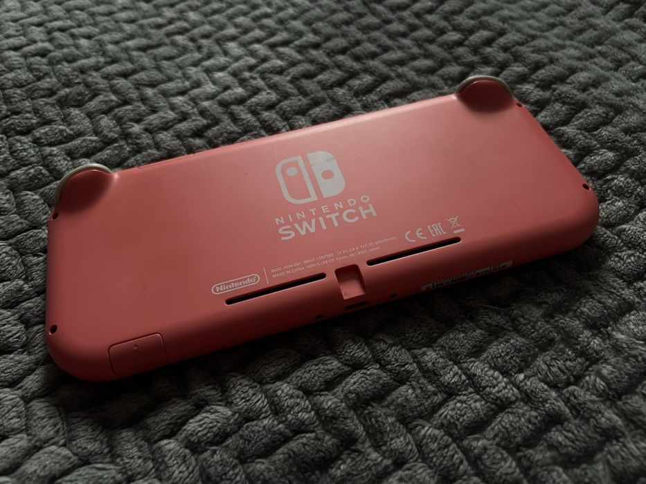 Nintendo Switch lite рожева 128 гб з іграми + чохол